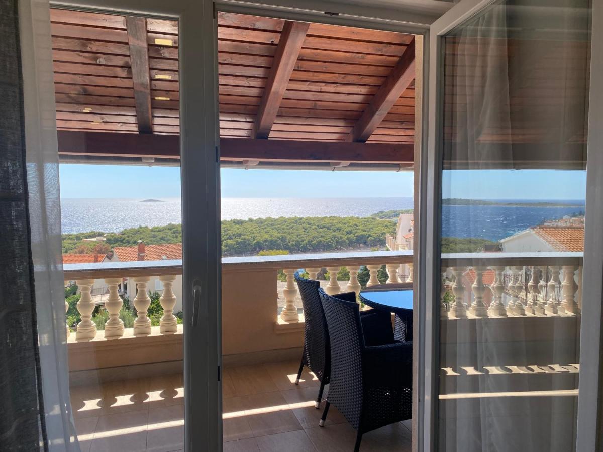 Apartmani Vera Primošten Екстериор снимка