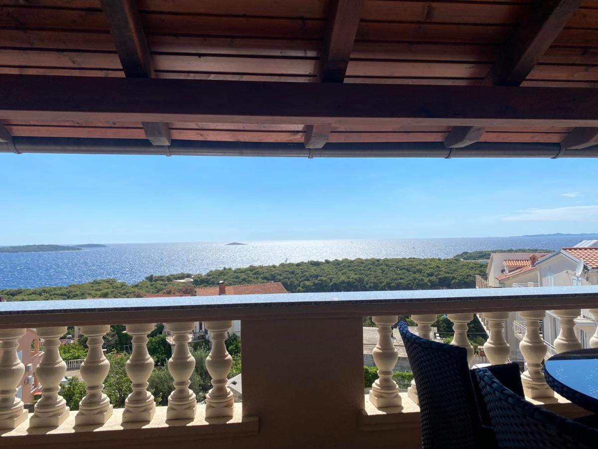 Apartmani Vera Primošten Екстериор снимка