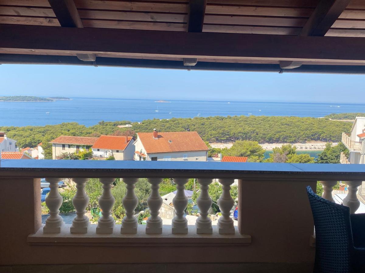 Apartmani Vera Primošten Екстериор снимка
