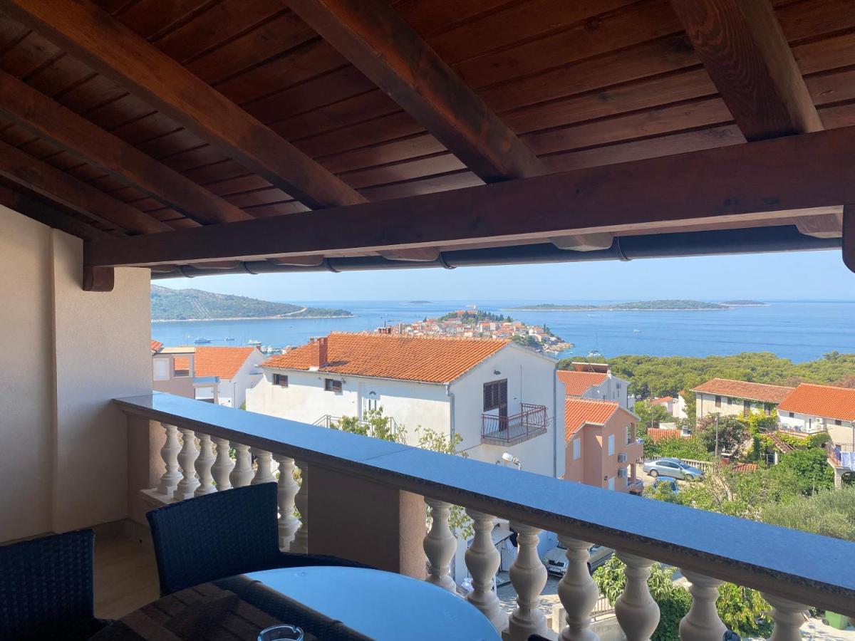 Apartmani Vera Primošten Екстериор снимка